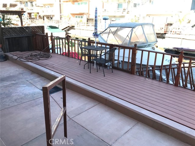 Detail Gallery Image 2 of 19 For 16754 Pacific Coast Hwy #B,  Sunset Beach,  CA 90742 - 3 Beds | 3 Baths