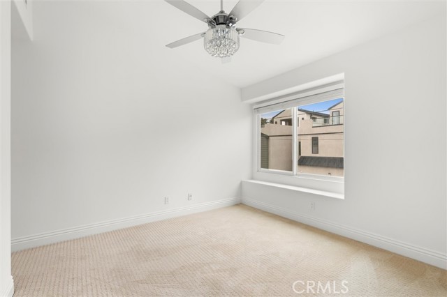 Detail Gallery Image 37 of 54 For 122 9th Street, Huntington Beach,  CA 92648 - 3 Beds | 3/2 Baths