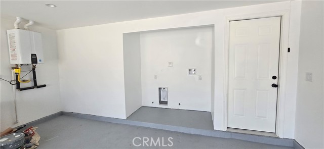 Detail Gallery Image 21 of 21 For 2726 W Pendleton Ave, Santa Ana,  CA 92704 - 4 Beds | 3 Baths
