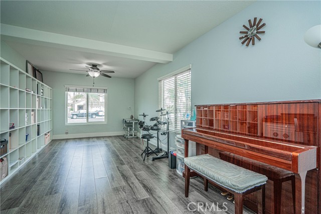 Detail Gallery Image 18 of 53 For 4831 Corso Cir, Cypress,  CA 90630 - 4 Beds | 2/1 Baths