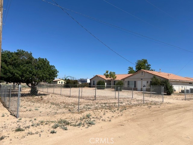 Detail Gallery Image 21 of 27 For 7653 Phelan, Phelan,  CA 92371 - 4 Beds | 3 Baths