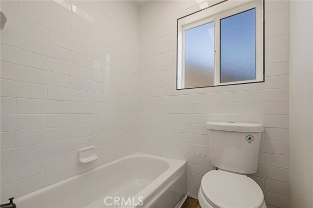 112 Acacia Avenue, Oroville CA: https://media.crmls.org/medias/72b2fbfe-250d-4d23-9dd6-a10b630b7188.jpg