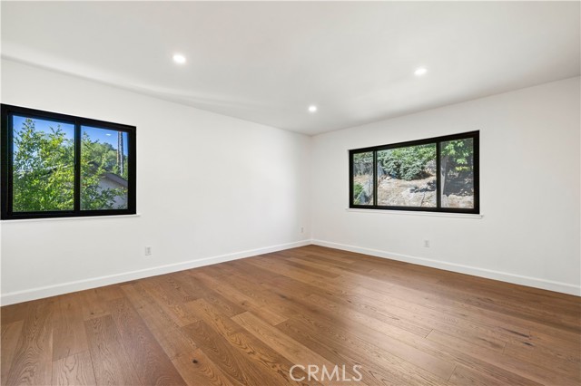 22526 Napa St, West Hills CA: https://media.crmls.org/medias/72b3c675-92dd-498a-94cf-5b67d24b13a9.jpg