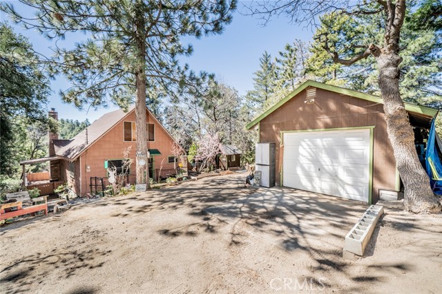 Detail Gallery Image 3 of 35 For 52647 Pine Cove, Idyllwild,  CA 92549 - 2 Beds | 1 Baths