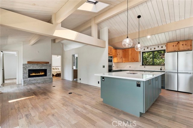 771 Silver Tip Drive, Big Bear Lake, CA 92315