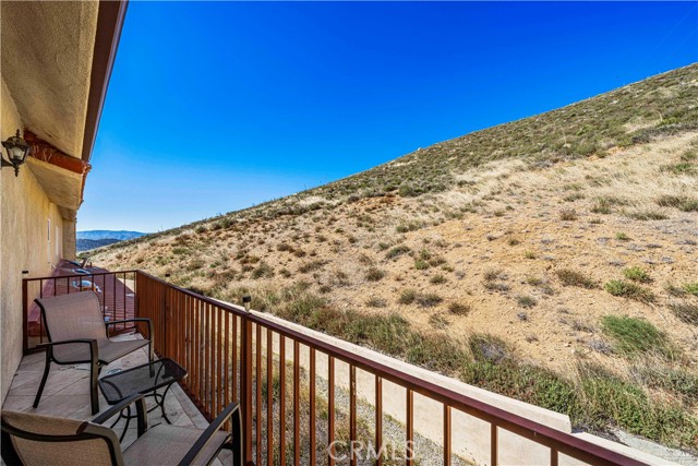 Detail Gallery Image 47 of 71 For 9455 Hierba Rd, Agua Dulce,  CA 91390 - 5 Beds | 4/1 Baths