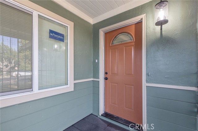 Detail Gallery Image 7 of 27 For 2452 S Holloway Ave, Fresno,  CA 93725 - 3 Beds | 1 Baths