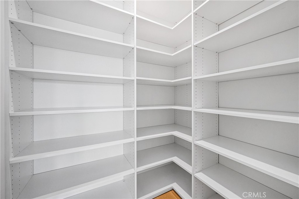 MLS #NP25271648 image #9