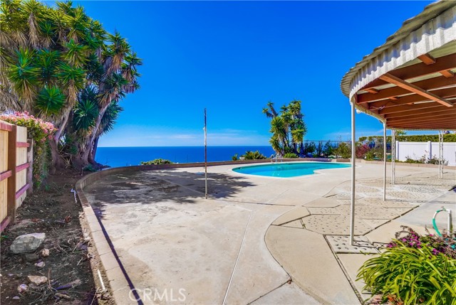 30735 Rue Langlois, Rancho Palos Verdes, California 90275, 4 Bedrooms Bedrooms, ,2 BathroomsBathrooms,Residential,Sold,Rue Langlois,SB23058800