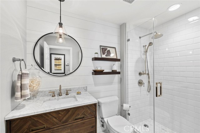 106 Plaza Via Sol, San Clemente CA: https://media.crmls.org/medias/72b5fb10-ce2a-44e3-8b12-cb097e2f3537.jpg