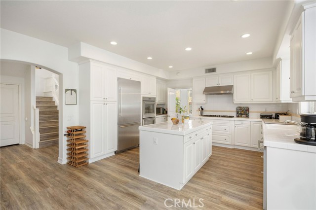 Detail Gallery Image 10 of 38 For 7211 Rockridge Ter, West Hills,  CA 91307 - 5 Beds | 4/1 Baths