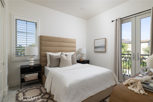 Detail Gallery Image 31 of 52 For 104 Interstellar, Irvine,  CA 92618 - 5 Beds | 5/1 Baths
