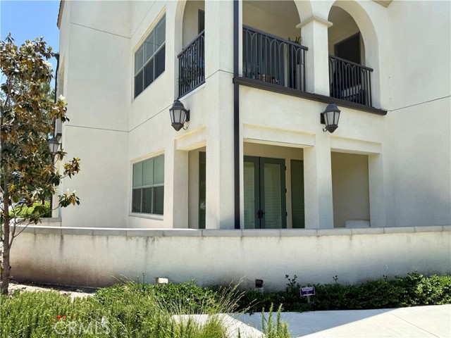 209 Follyhatch, Irvine CA: https://media.crmls.org/medias/72b91405-3c5d-4324-b432-b1bb985f9424.jpg