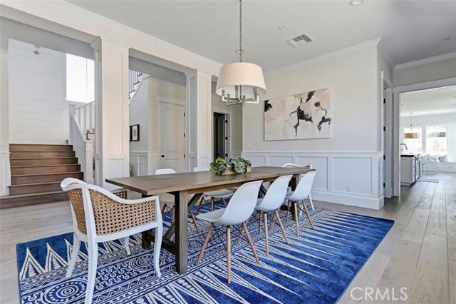 Dining room with butlers pantry access to kitchen
