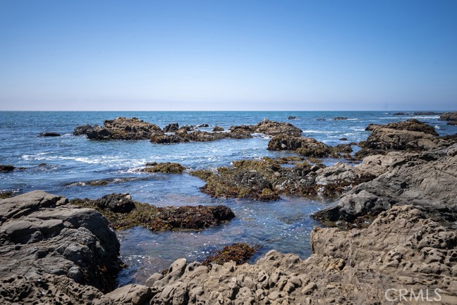https://media.crmls.org/medias/72b9c5f8-6d8b-4e01-b8b0-1192cec15a3d.jpg?preset=X-Large