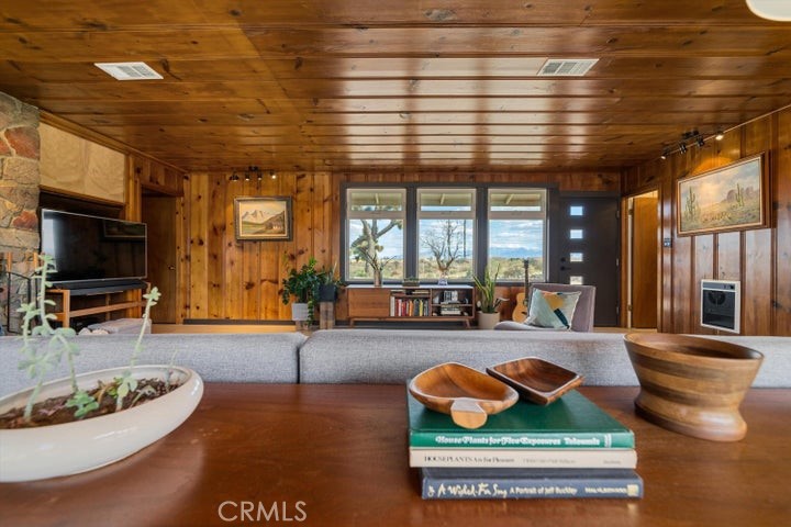 MLS #SR25083333 img 28