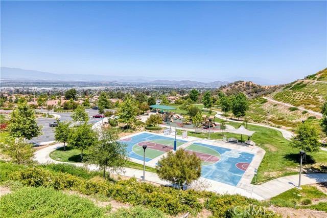 Detail Gallery Image 20 of 75 For 2725 Sierra Bella Dr, Corona,  CA 92882 - 5 Beds | 3 Baths