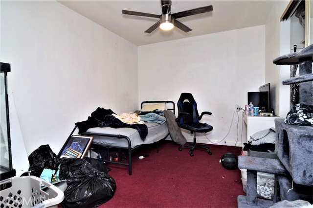 Detail Gallery Image 13 of 23 For 6542 San Luis, Paramount,  CA 90723 - 4 Beds | 2 Baths