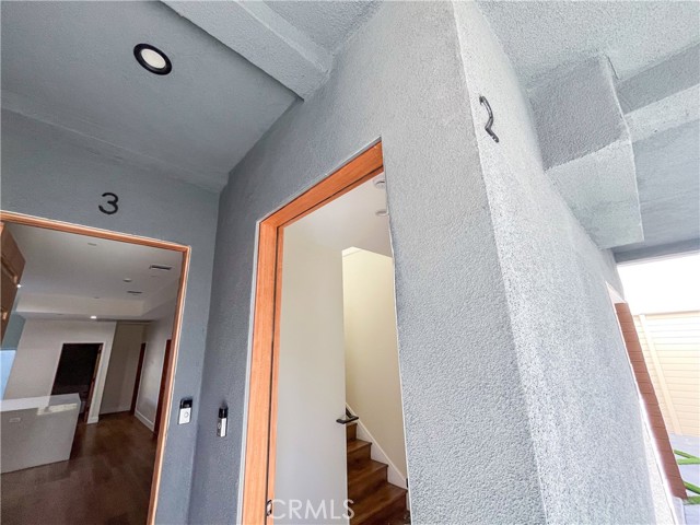 Detail Gallery Image 20 of 39 For 1816 2 S Hauser Bld, Los Angeles,  CA 90019 - 3 Beds | 3/1 Baths