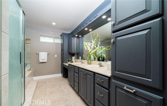 1581 Sycamore Drive, Fallbrook, California 92028, 4 Bedrooms Bedrooms, ,2 BathroomsBathrooms,Residential rental,For Sale,Sycamore Drive,TR24096970