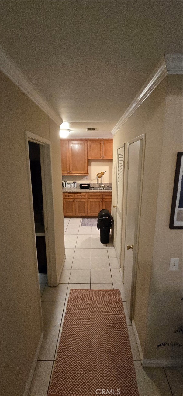 Detail Gallery Image 8 of 28 For 1209 S Palmetto #C,  Ontario,  CA 91762 - 2 Beds | 1/1 Baths