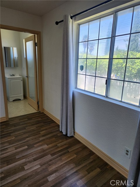 Detail Gallery Image 12 of 50 For 5551 Mason Ave, Woodland Hills,  CA 91367 - 7 Beds | 6 Baths