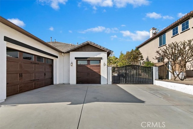 Detail Gallery Image 14 of 72 For 229 Oldenburg Ln, Norco,  CA 92860 - 4 Beds | 3 Baths