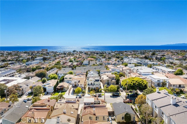 220 S Juanita Avenue, Redondo Beach, California 90277, 4 Bedrooms Bedrooms, ,2 BathroomsBathrooms,Residential,Sold,S Juanita Avenue,SB23063557