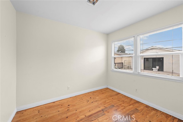 610 Marguerite Avenue, Corona del Mar CA: https://media.crmls.org/medias/72bfeb6d-c24d-45b6-b0ad-f18918e2e121.jpg