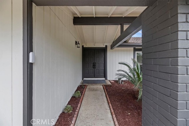 Detail Gallery Image 6 of 47 For 265 S Leandro St, Anaheim,  CA 92807 - 4 Beds | 2/1 Baths
