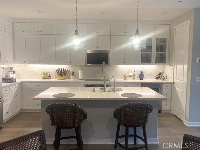 Detail Gallery Image 3 of 22 For 187 Capistrano Dr #187,  Ventura,  CA 93004 - 3 Beds | 2 Baths