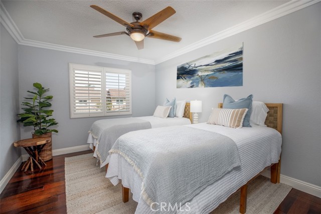 7892 Southwind Circle, Huntington Beach CA: https://media.crmls.org/medias/72c19c47-ff18-406d-9bbe-3757244fbac9.jpg