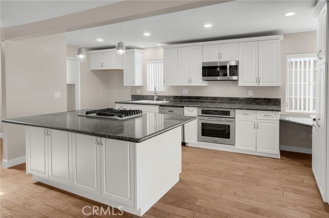 5 Bed Home for Sale in Torrance, California