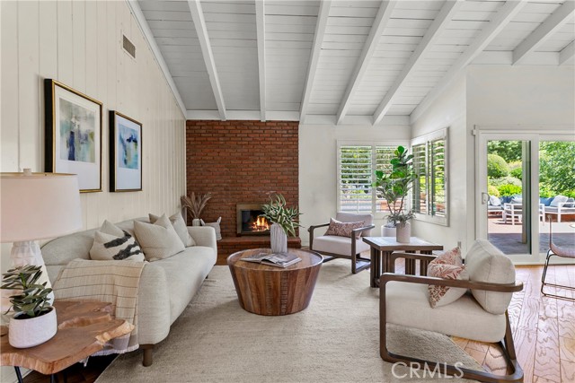 9292 Hidden Valley Drive, Villa Park CA: https://media.crmls.org/medias/72c30802-f2b5-44ef-a9ee-de637dd29605.jpg