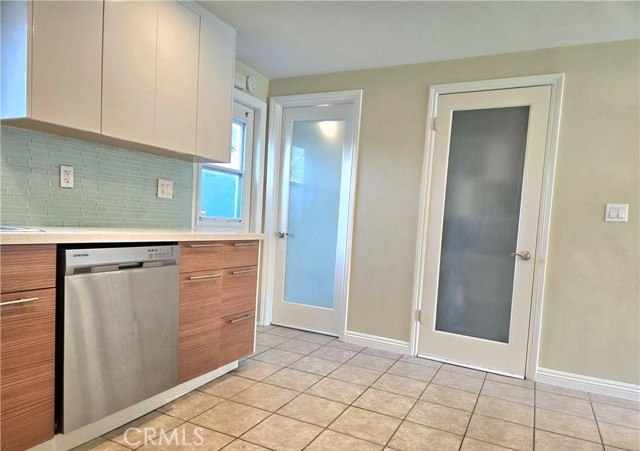 Image 5 of 23 For 4002 Bryant Court