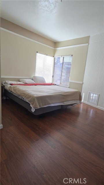 Detail Gallery Image 26 of 35 For 10387 Crossing Green Cir, Moreno Valley,  CA 92557 - 4 Beds | 2/1 Baths