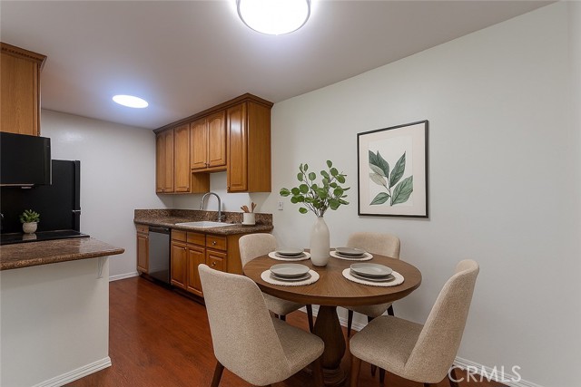 Detail Gallery Image 6 of 18 For 564 N Bellflower Bld #218,  Long Beach,  CA 90814 - 1 Beds | 1 Baths