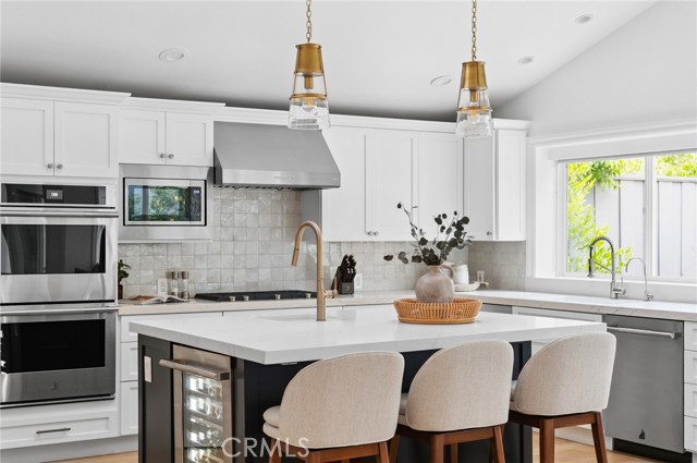 Detail Gallery Image 13 of 52 For 1969 Port Dunleigh Cir, Newport Beach,  CA 92660 - 5 Beds | 4 Baths