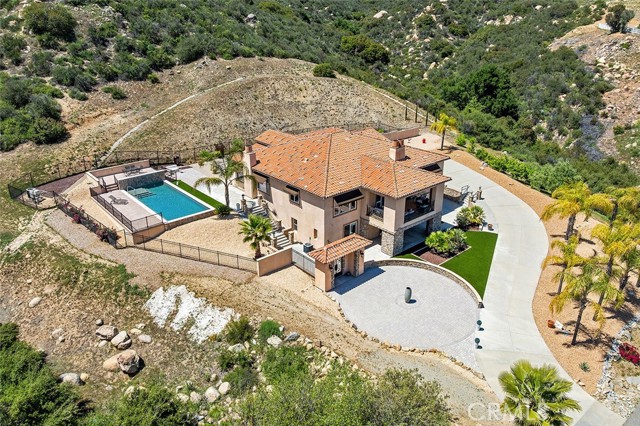 Detail Gallery Image 3 of 50 For 36505 Calle De Lobo, Murrieta,  CA 92562 - 4 Beds | 4/1 Baths