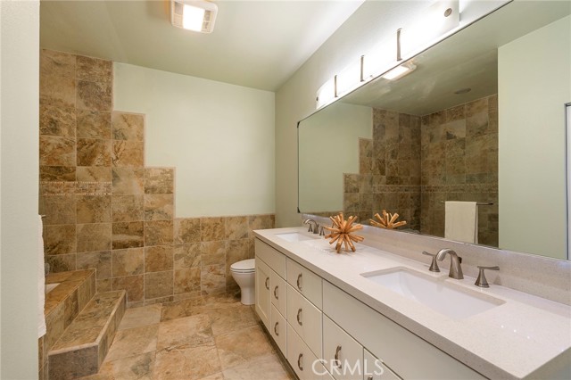 Detail Gallery Image 37 of 58 For 323 S Del Giorgio Rd, Anaheim Hills,  CA 92808 - – Beds | – Baths