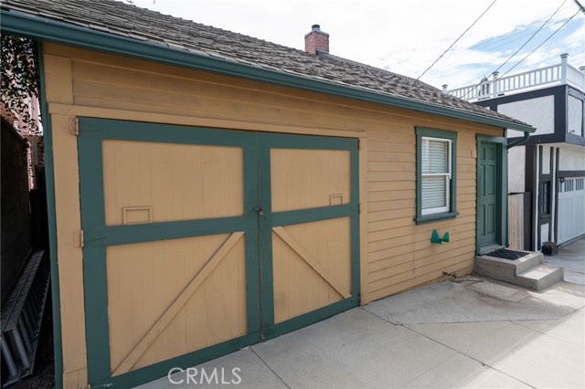 Detail Gallery Image 33 of 36 For 425 30th St, Manhattan Beach,  CA 90266 - 2 Beds | 1 Baths