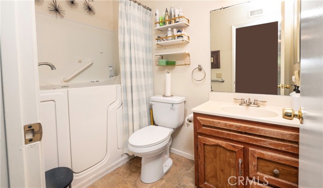 Detail Gallery Image 33 of 55 For 25912 Evergreen Rd, Laguna Hills,  CA 92653 - 4 Beds | 2/1 Baths