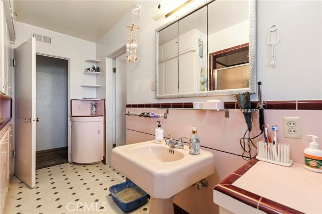 Detail Gallery Image 20 of 49 For 159 159 S Shasta St., Willows,  CA 95988 - 6 Beds | 3 Baths