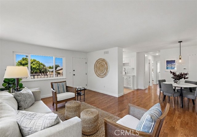 Front Image Thumbnail for CROC26086552