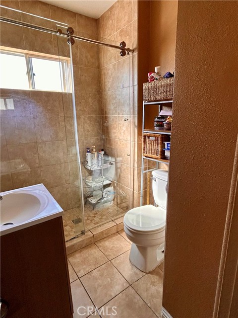 Detail Gallery Image 38 of 40 For 6147 Gundry, Long Beach,  CA 90805 - 4 Beds | 4 Baths