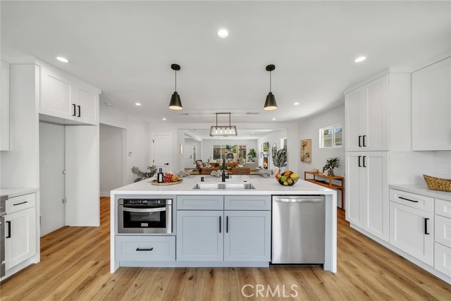 2725 Fisk Lane, Redondo Beach, California 90278, 4 Bedrooms Bedrooms, ,1 BathroomBathrooms,Residential,Sold,Fisk,PW22157941