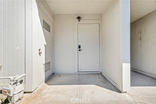 Detail Gallery Image 20 of 28 For 6508 Twin Circle Ln #1,  Simi Valley,  CA 93063 - 2 Beds | 1/1 Baths