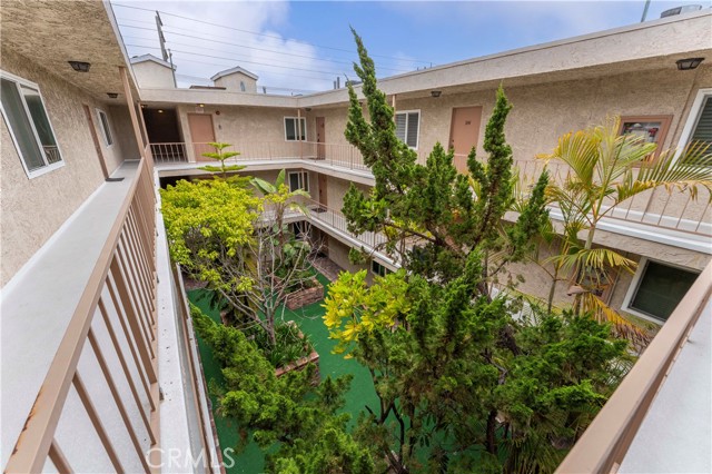 Detail Gallery Image 25 of 33 For 11337 Nebraska Ave #305,  Los Angeles,  CA 90025 - 2 Beds | 2 Baths