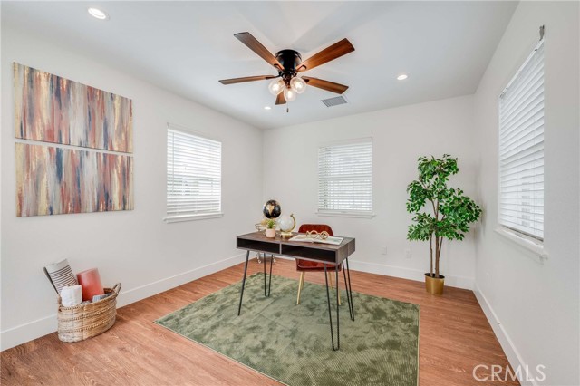 Detail Gallery Image 19 of 30 For 127 E Foothill Bld a,  Glendora,  CA 91741 - 1 Beds | 1 Baths