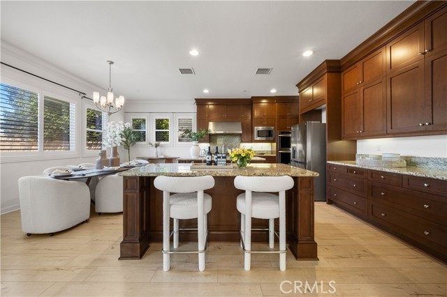 14 Snowberry, Lake Forest CA: https://media.crmls.org/medias/72ca3ff9-cff5-4048-9bbf-622b28bc5e3a.jpg
